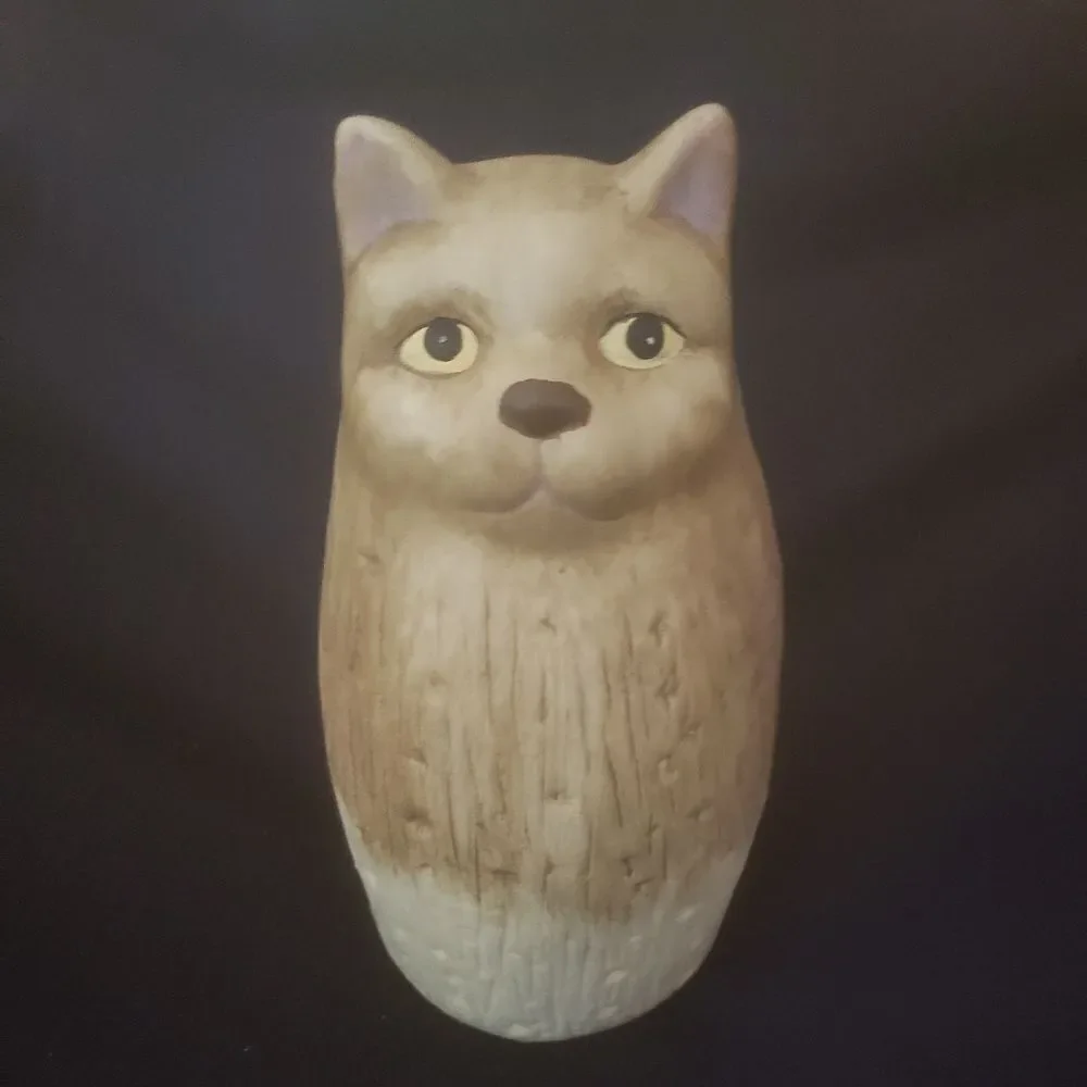 Cat Statue Decor